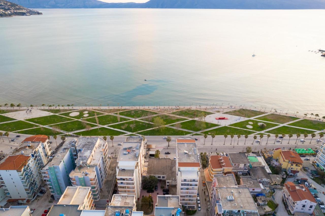 Palm Side Hotel Вльора Екстер'єр фото