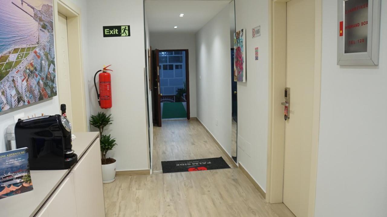 Palm Side Hotel Вльора Екстер'єр фото